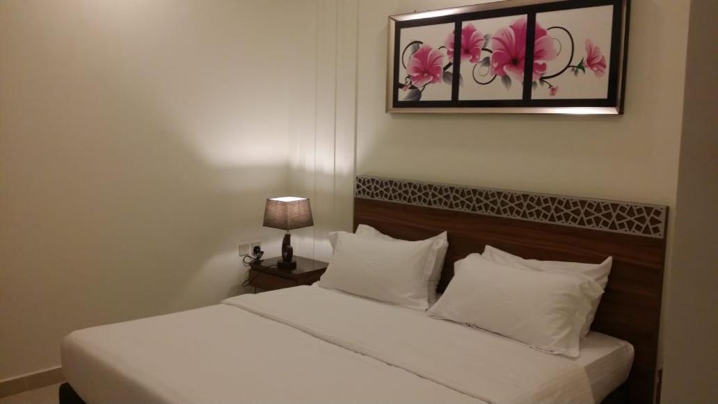 Dolphin Beach Resort Yanbu Luaran gambar