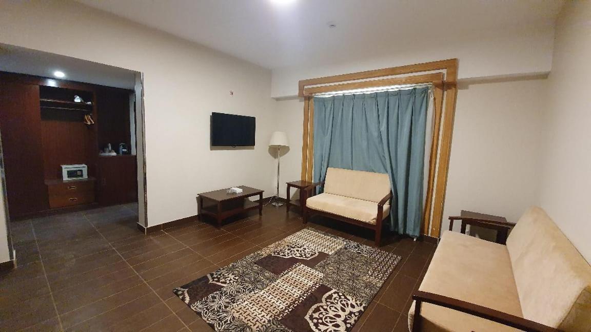 Dolphin Beach Resort Yanbu Luaran gambar